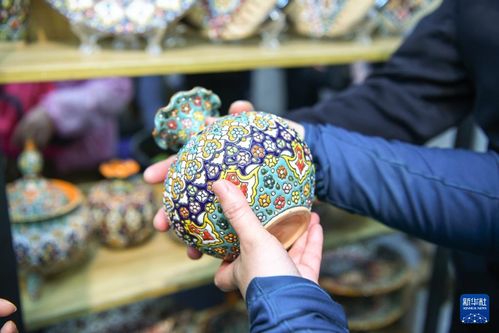 多國工藝品匯聚中俄博覽會 工藝美術(shù)品與禮儀用品銷售亮點紛呈