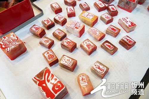 工藝傳承，市場煥新——第四屆山西工藝美術(shù)產(chǎn)品博覽交易會(huì)暨第八屆中國·山西民族民間工藝美術(shù)博覽會(huì)在忻州開幕